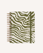 Noa Savannah – 2025/2026 Weekly 17 Month Planner